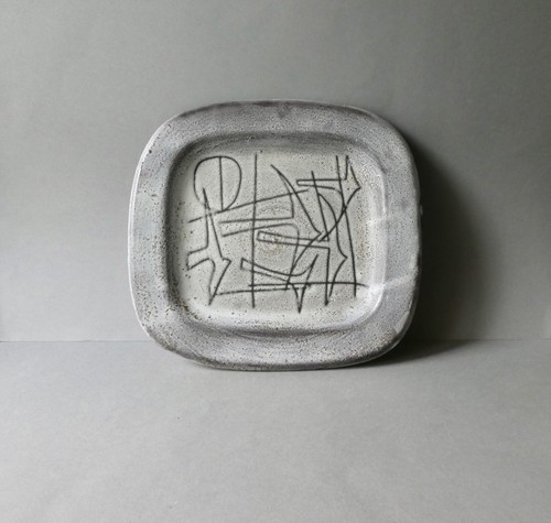 Plat céramique signé - plat, en